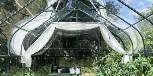 system zacienienia do szklarni Laurus Aloe zacienie do szklarni ogrodowej.jpg